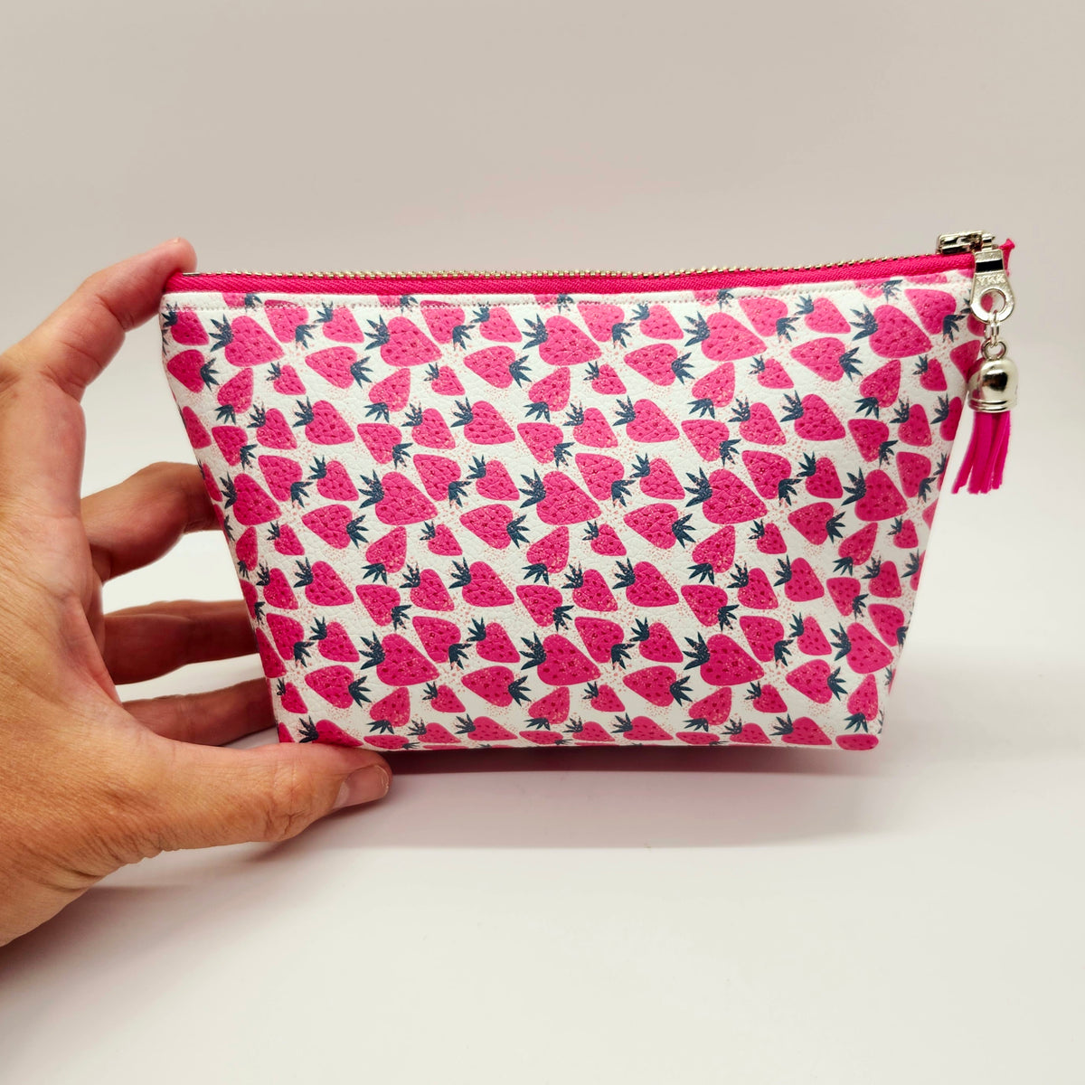 Sweet Strawberry Print Faux Leather Stand Up Zip Bag