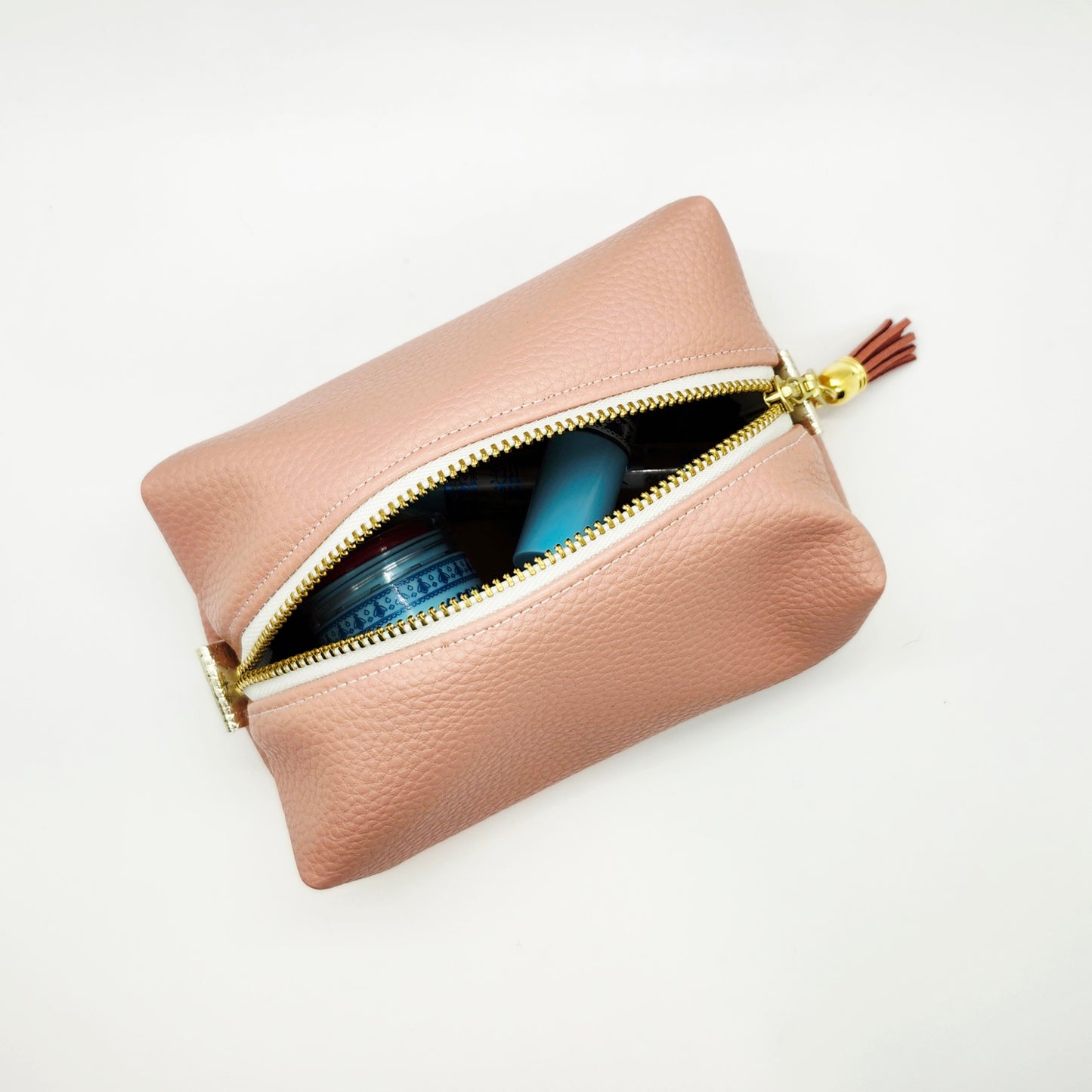 Dusty Rose Small Vegan Pebbled Leather Boxy Corner Zippered Bag