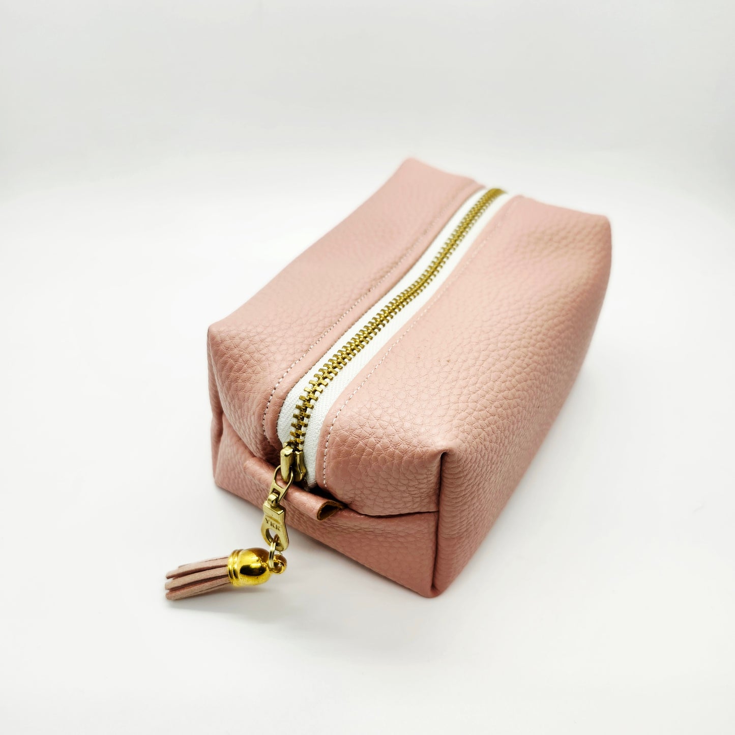 Dusty Rose Small Vegan Pebbled Leather Boxy Corner Zippered Bag