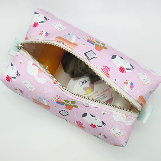 Reading with Cats Large Boxy Vinyl Bag